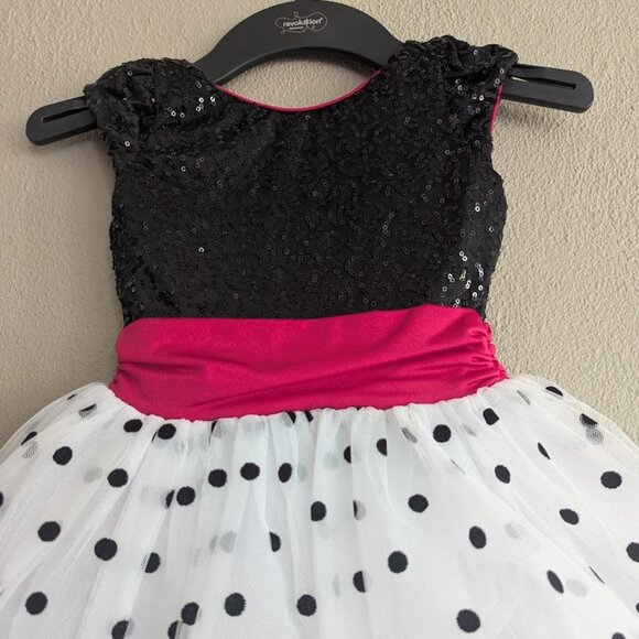 ✨ Revolution Dance Costume – “Let’s Go to the Movies” * Small Child ✨ - Picture 3 of 11